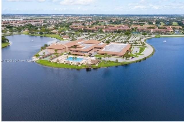 Real estate property located at 1400 131st Way #204Q, Broward, Ivanhoe East At Century V, Pembroke Pines, FL