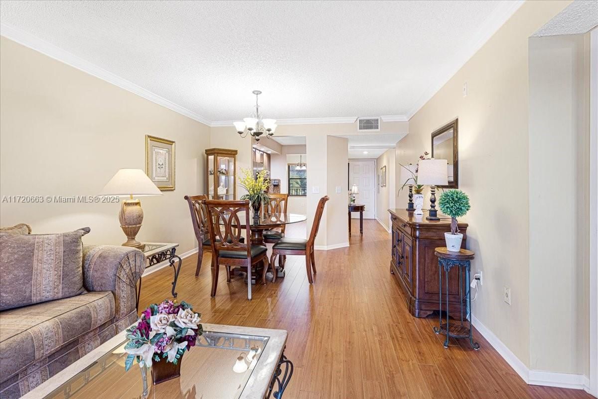 Real estate property located at 1400 131st Way #204Q, Broward, Ivanhoe East At Century V, Pembroke Pines, FL