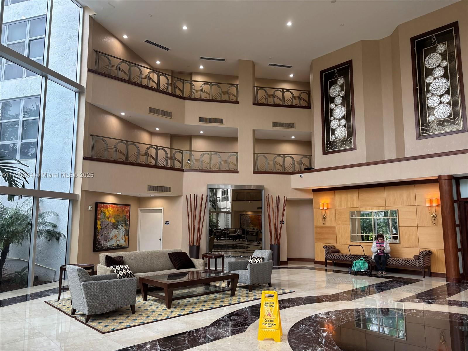 Real estate property located at 19101 36th Court #1909, Miami-dade, Mystic Pointe Condo No Th, Aventura, FL