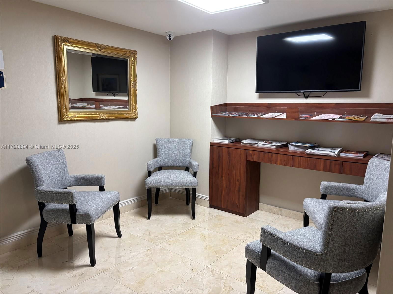 Real estate property located at 19101 36th Court #1909, Miami-dade, Mystic Pointe Condo No Th, Aventura, FL