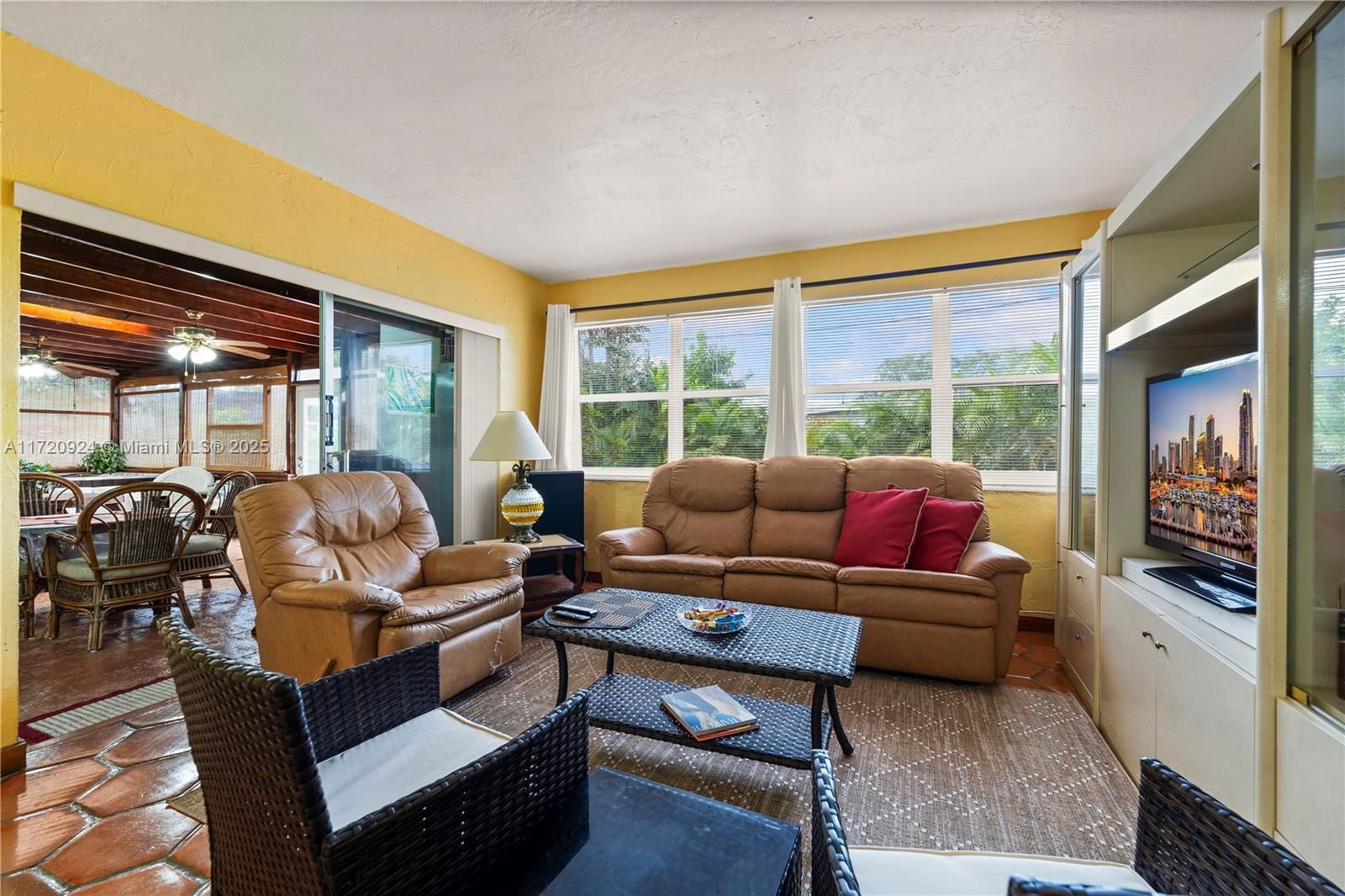 Real estate property located at 720 64th Ter, Broward, Boulevard Heights Sec Ten, Pembroke Pines, FL