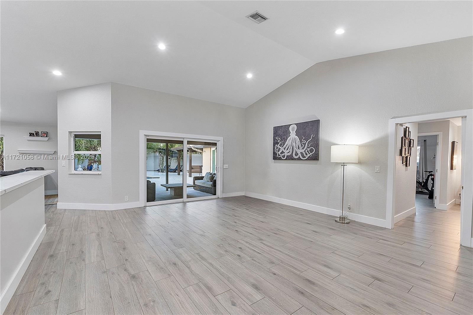 Real estate property located at 1740 93rd Terrace, Broward, Jacaranda Lakes Section E, Plantation, FL