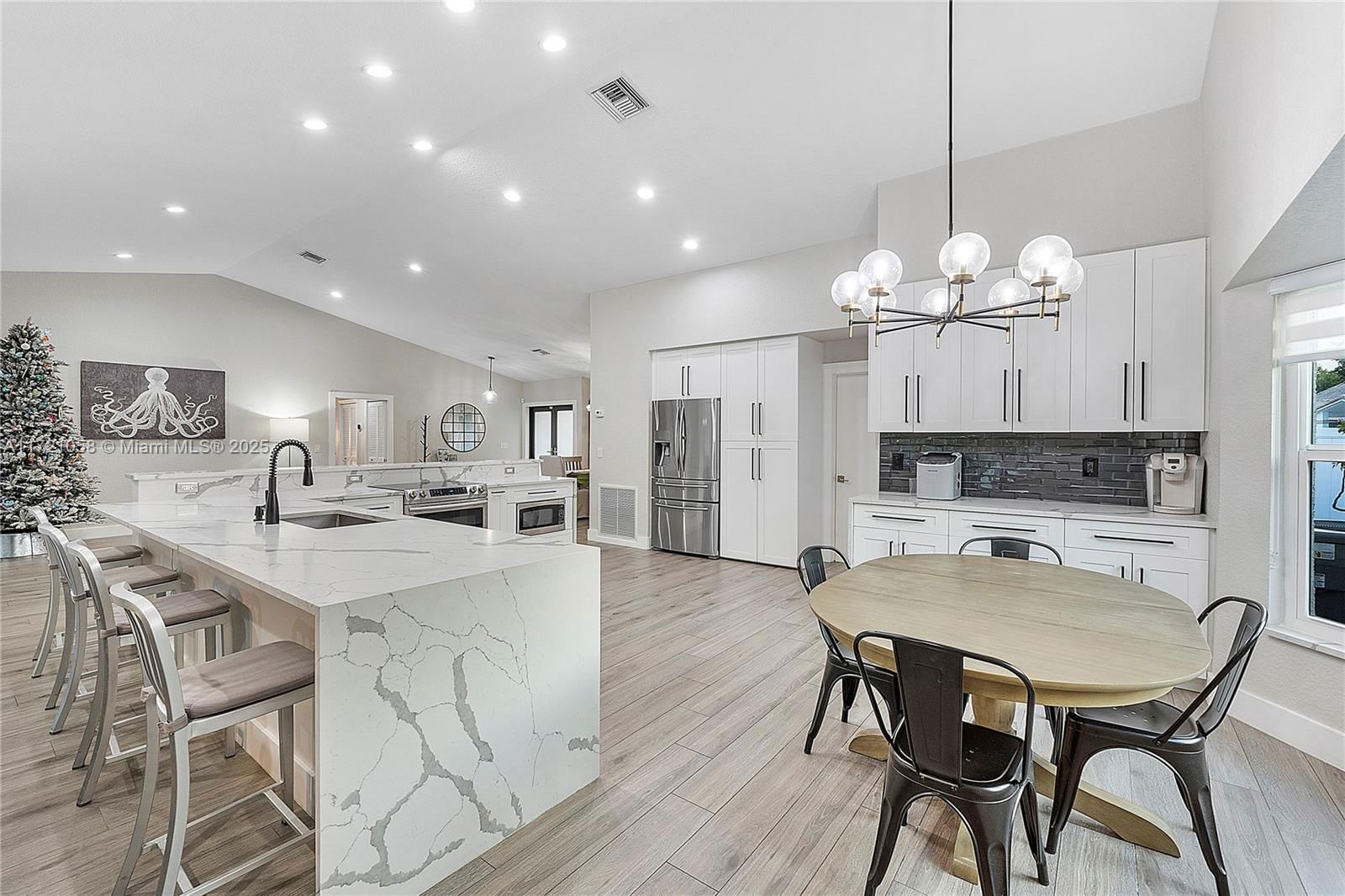 Real estate property located at 1740 93rd Terrace, Broward, Jacaranda Lakes Section E, Plantation, FL