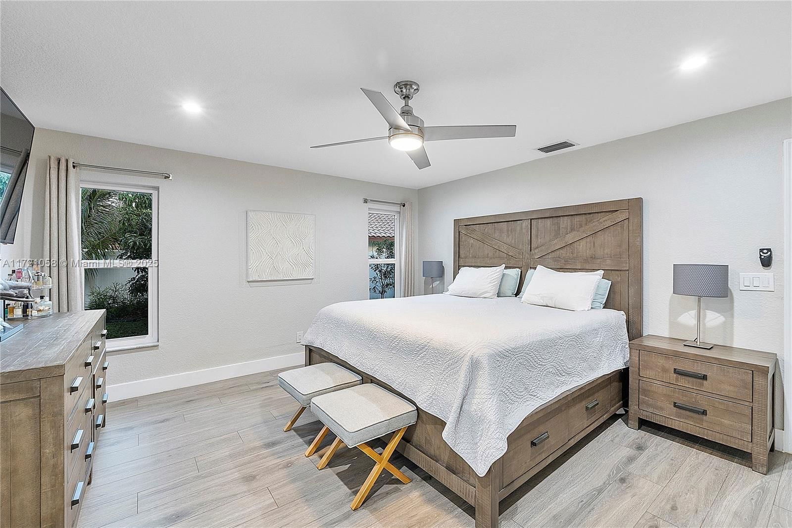 Real estate property located at 1740 93rd Terrace, Broward, Jacaranda Lakes Section E, Plantation, FL