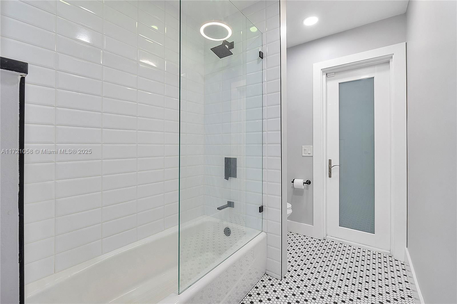 Real estate property located at 1740 93rd Terrace, Broward, Jacaranda Lakes Section E, Plantation, FL