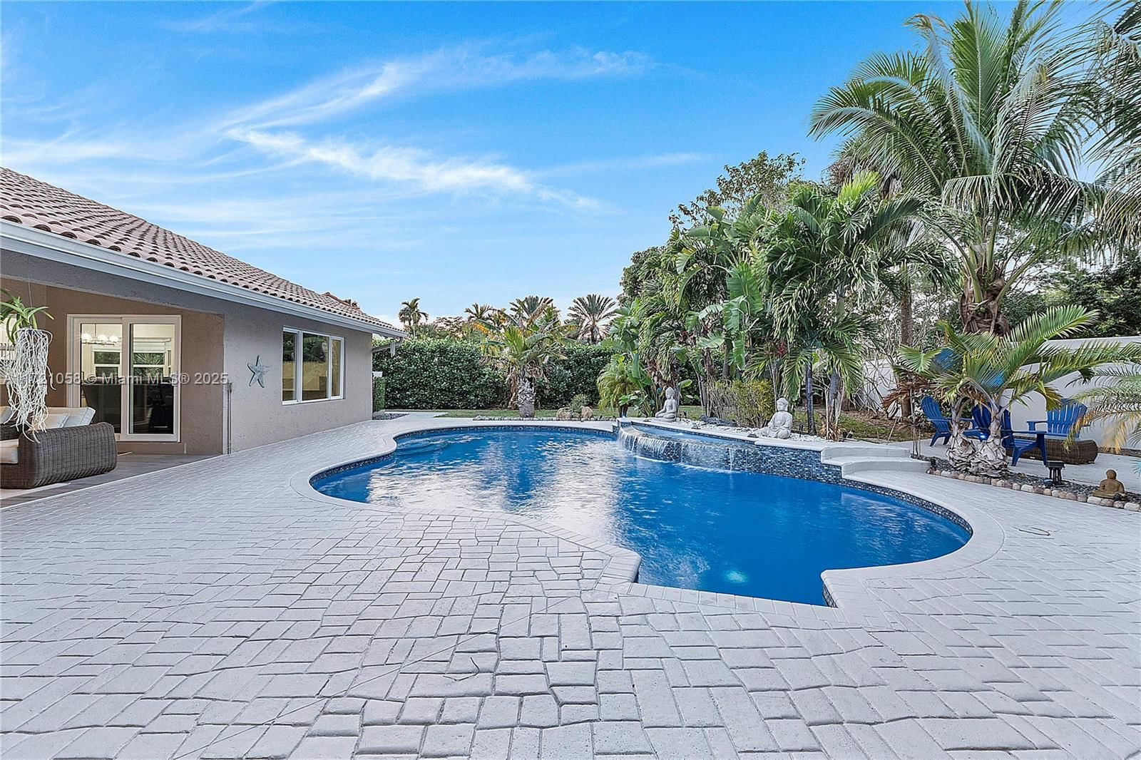 Real estate property located at 1740 93rd Terrace, Broward, Jacaranda Lakes Section E, Plantation, FL