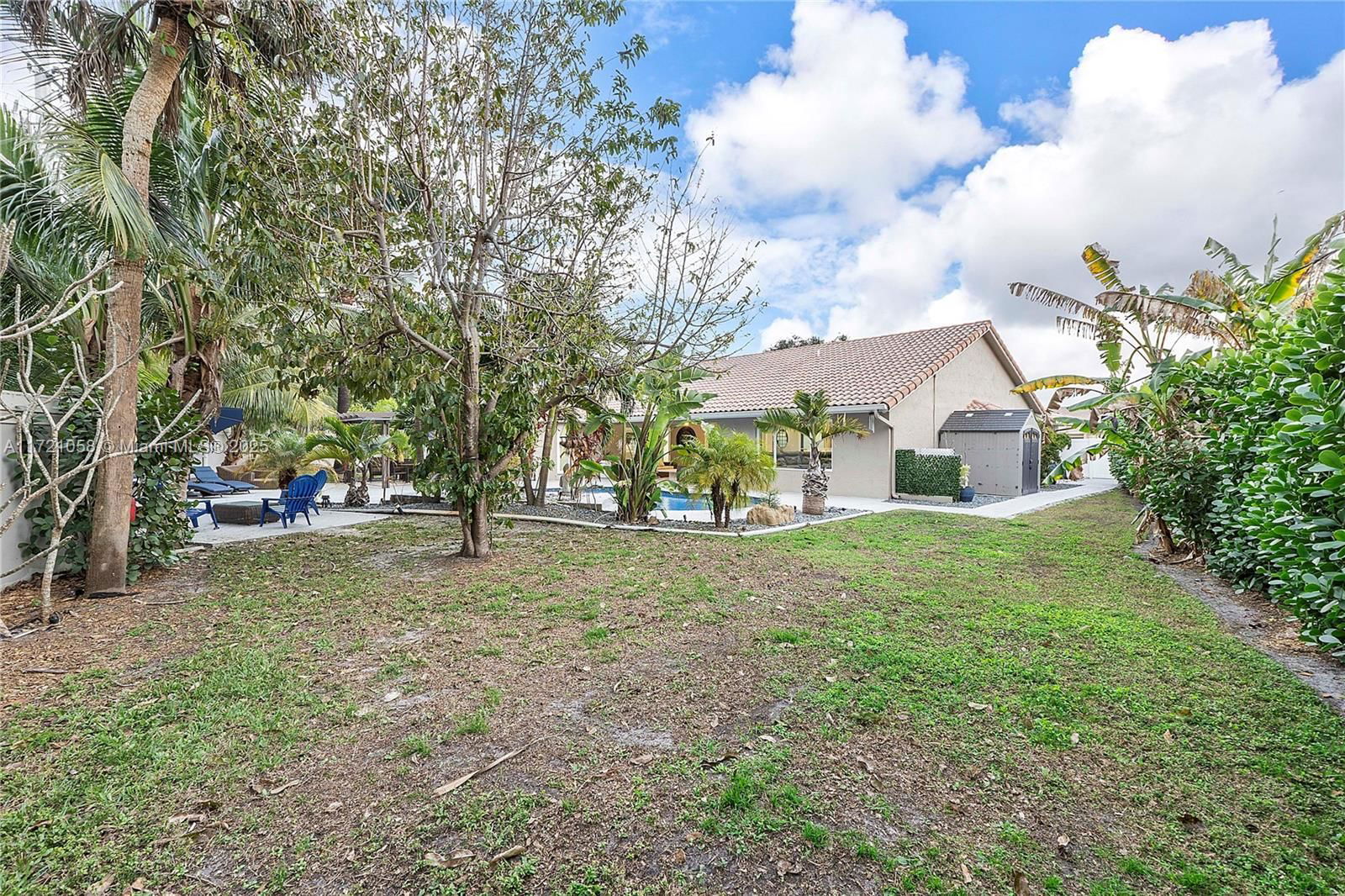 Real estate property located at 1740 93rd Terrace, Broward, Jacaranda Lakes Section E, Plantation, FL