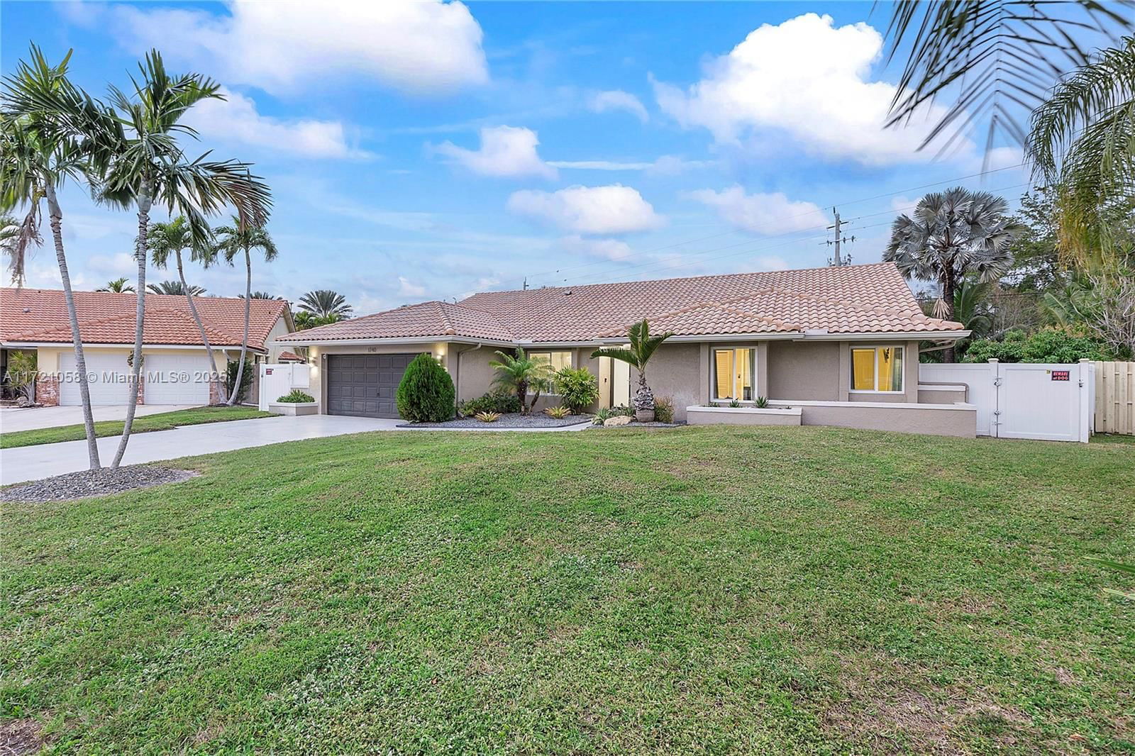 Real estate property located at 1740 93rd Terrace, Broward, Jacaranda Lakes Section E, Plantation, FL
