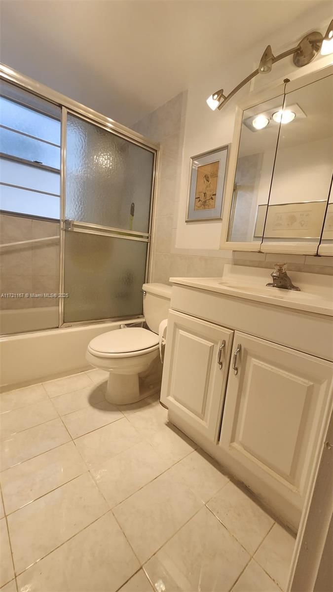 Real estate property located at 564 Durham T #564, Broward, Durham T Condo, Deerfield Beach, FL