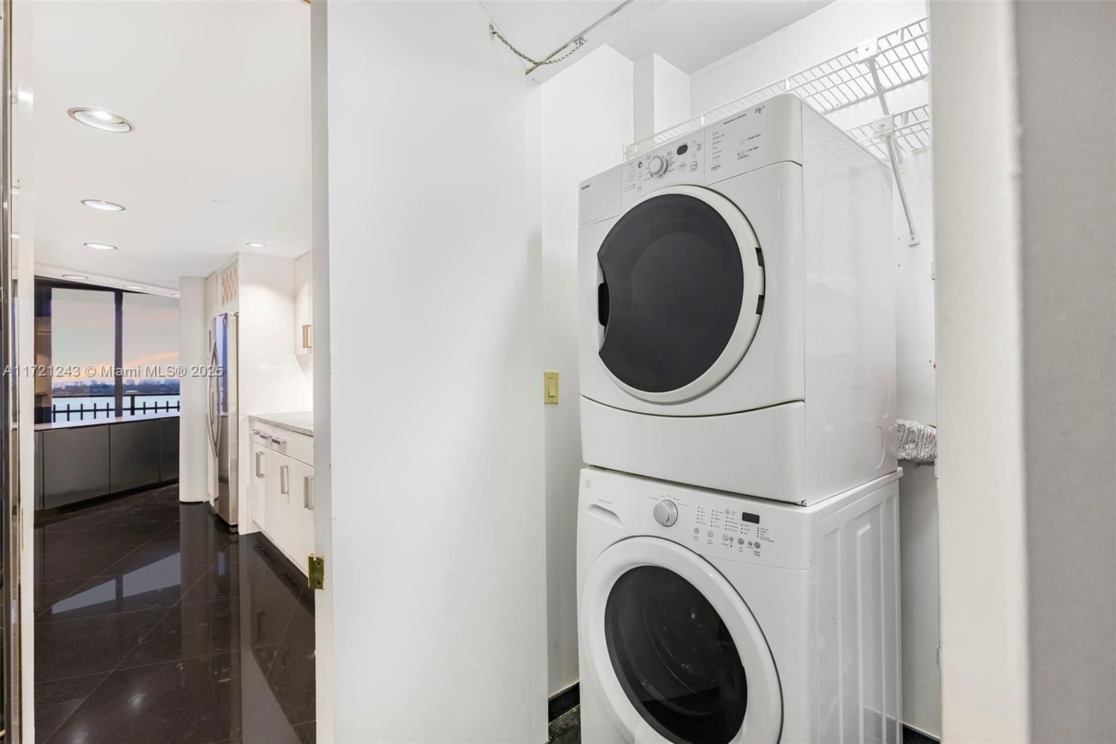Real estate property located at 11113 Biscayne Blvd #1858, Miami-dade, Jockey Club Iii Condo, Miami, FL