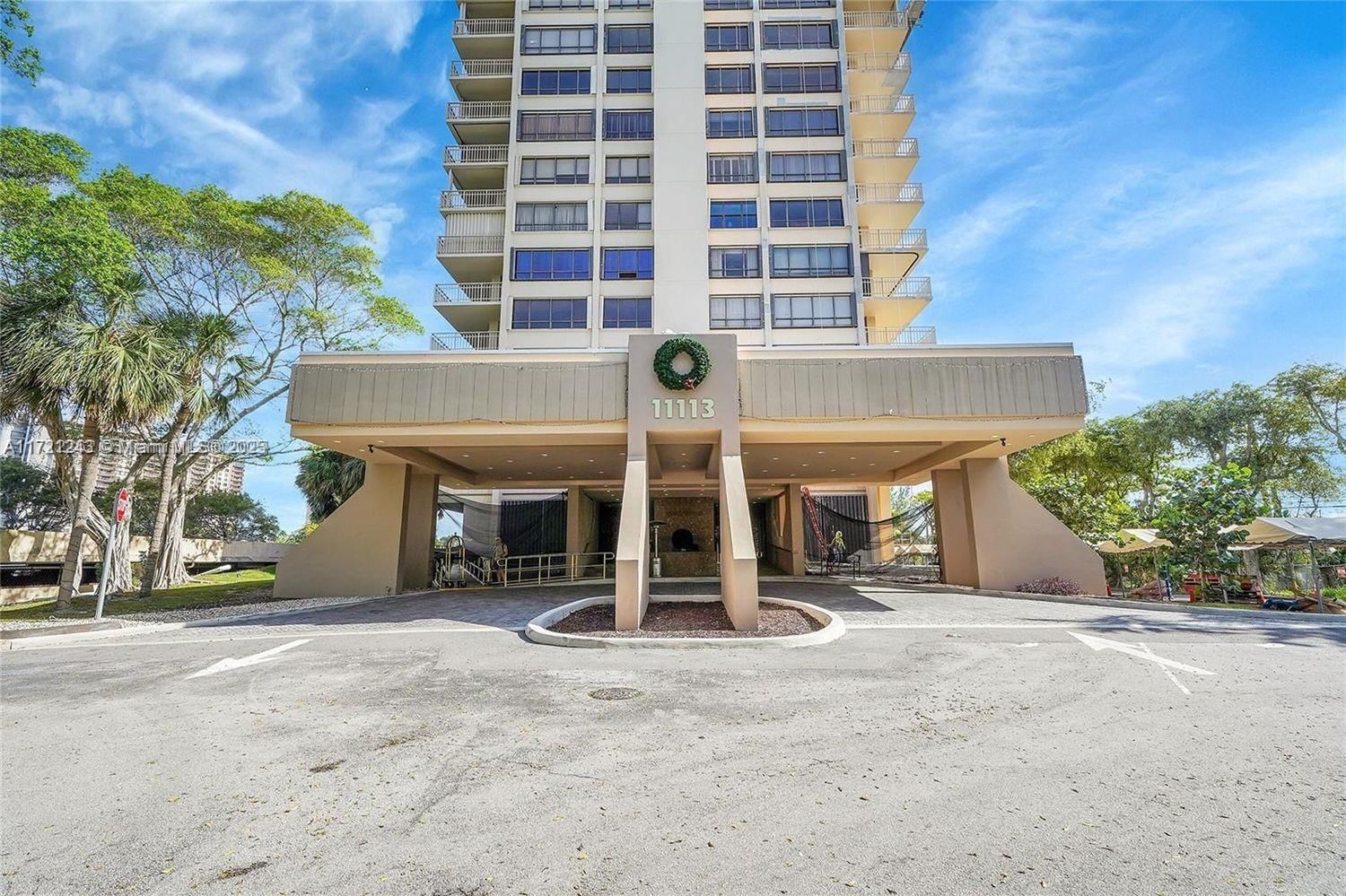 Real estate property located at 11113 Biscayne Blvd #1858, Miami-dade, Jockey Club Iii Condo, Miami, FL