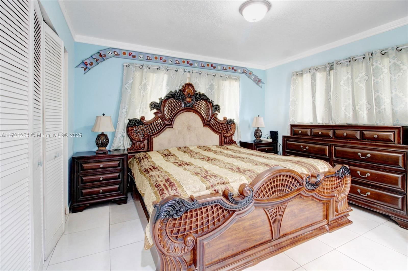 Real estate property located at 7205 Augusta Dr, Miami-dade, North Links Country Club, Hialeah, FL
