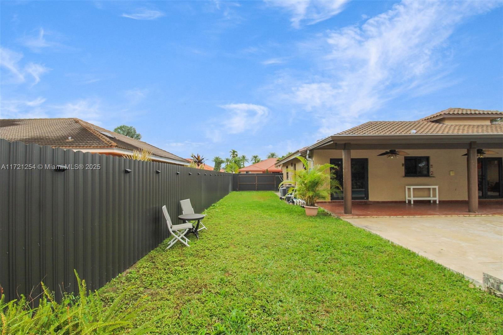 Real estate property located at 7205 Augusta Dr, Miami-dade, North Links Country Club, Hialeah, FL