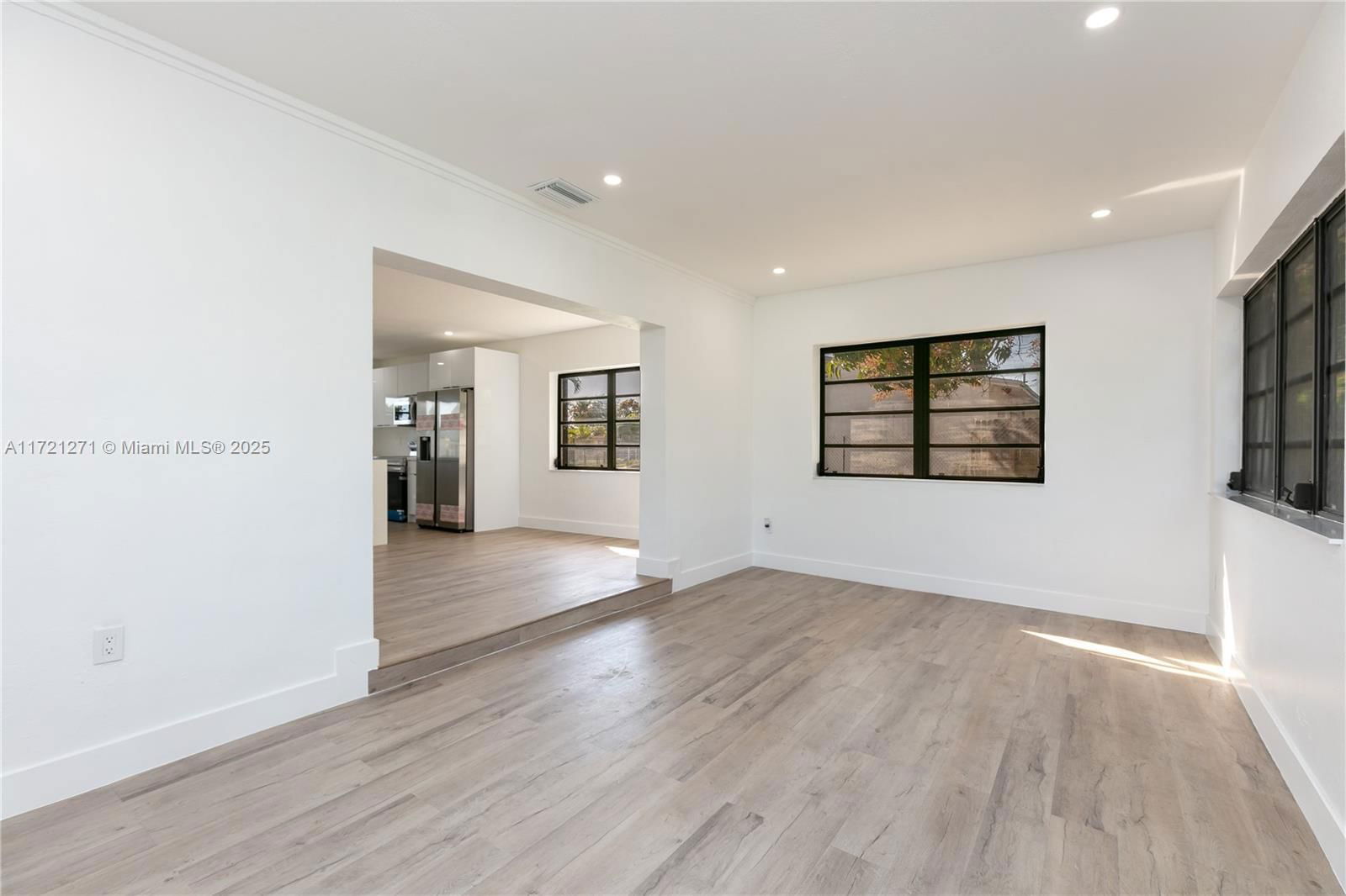 Real estate property located at 3921 174th St, Miami-dade, Carol City, Miami Gardens, FL
