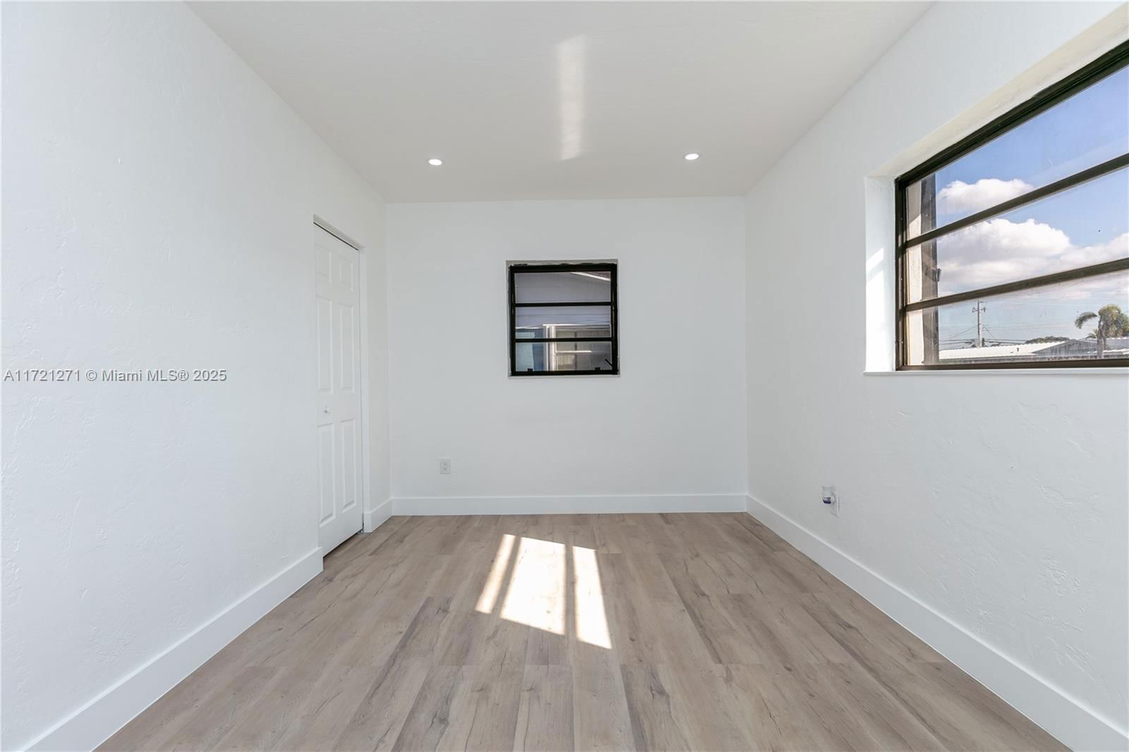 Real estate property located at 3921 174th St, Miami-dade, Carol City, Miami Gardens, FL