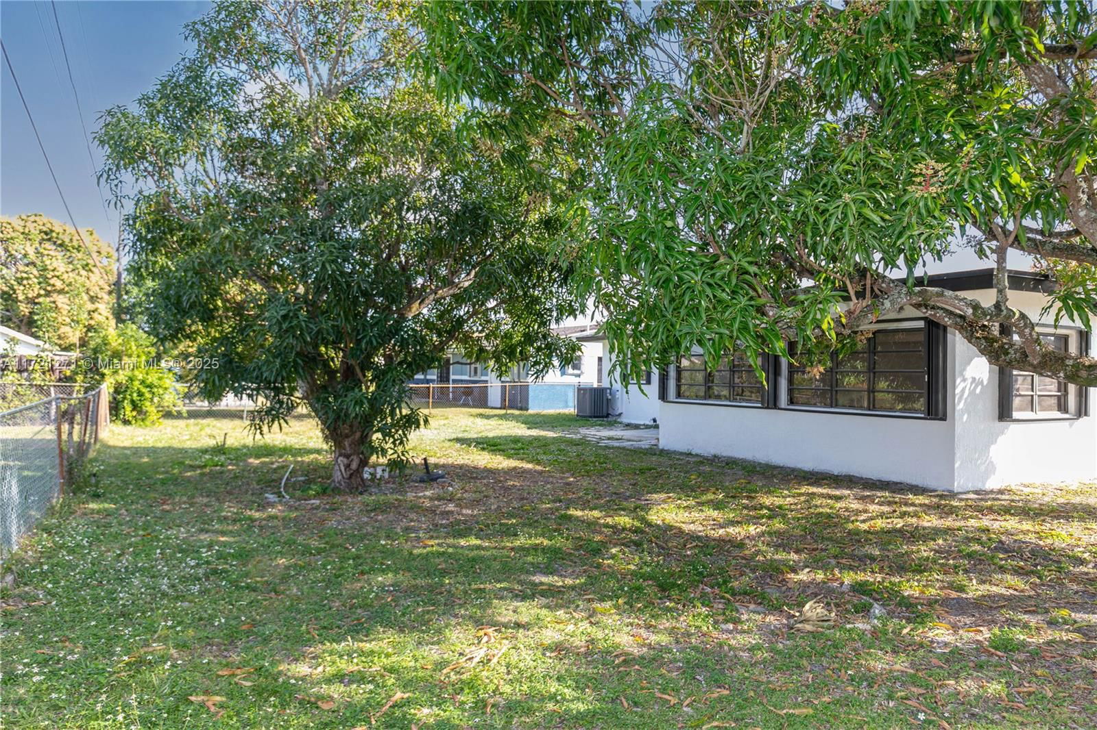 Real estate property located at 3921 174th St, Miami-dade, Carol City, Miami Gardens, FL