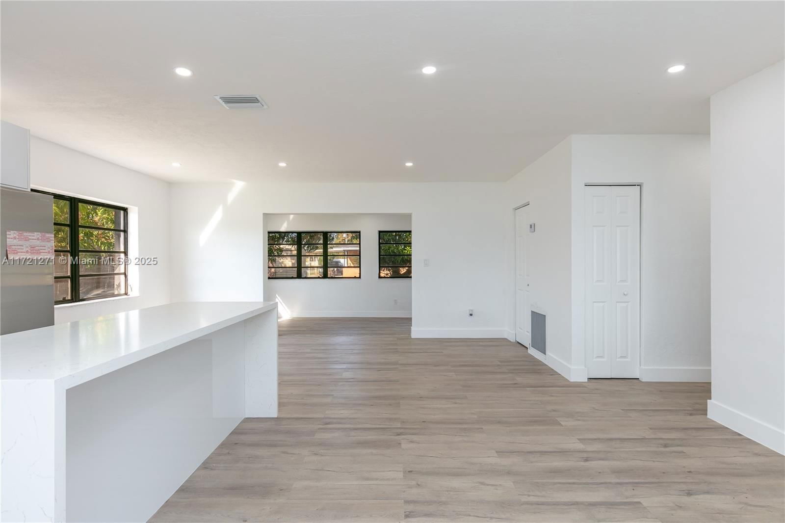 Real estate property located at 3921 174th St, Miami-dade, Carol City, Miami Gardens, FL