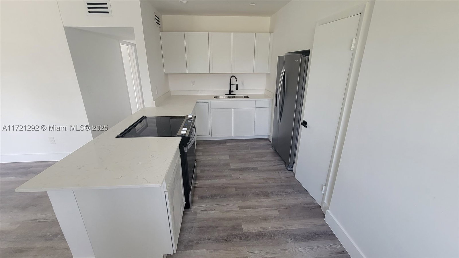 Real estate property located at 1560 42nd Ct, Broward, Pompano Beach Highlands 4, Pompano Beach, FL