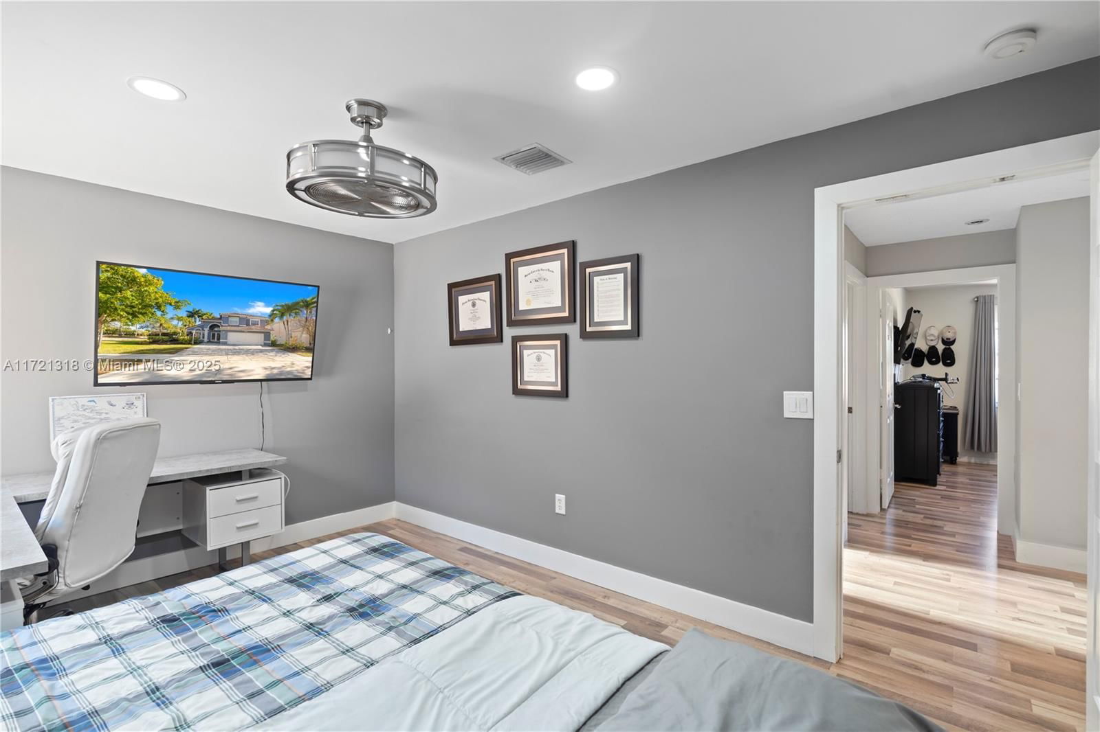 Real estate property located at 1131 143rd Ave, Broward, Pembroke Falls Phase 6, Pembroke Pines, FL