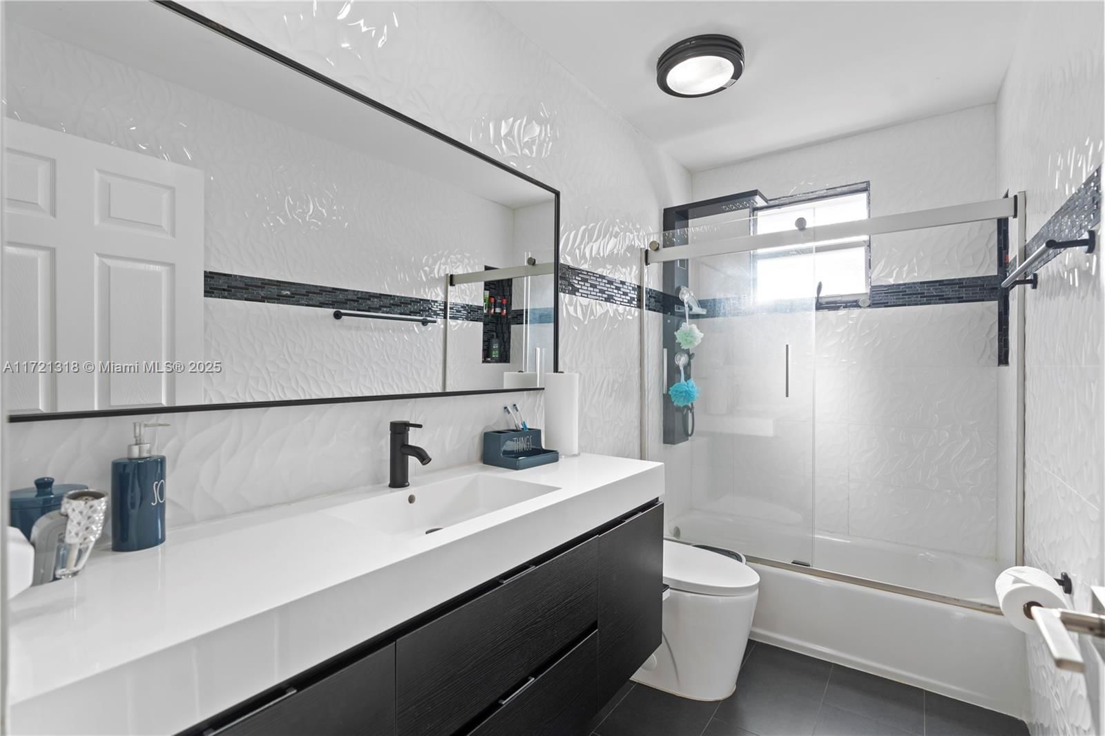 Real estate property located at 1131 143rd Ave, Broward, Pembroke Falls Phase 6, Pembroke Pines, FL