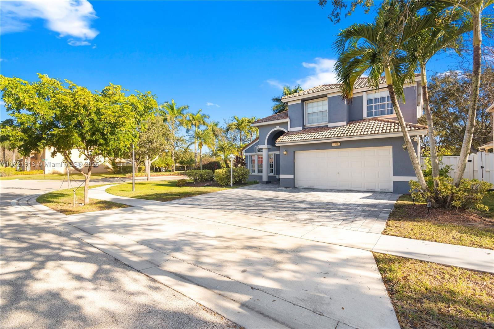 Real estate property located at 1131 143rd Ave, Broward, Pembroke Falls Phase 6, Pembroke Pines, FL