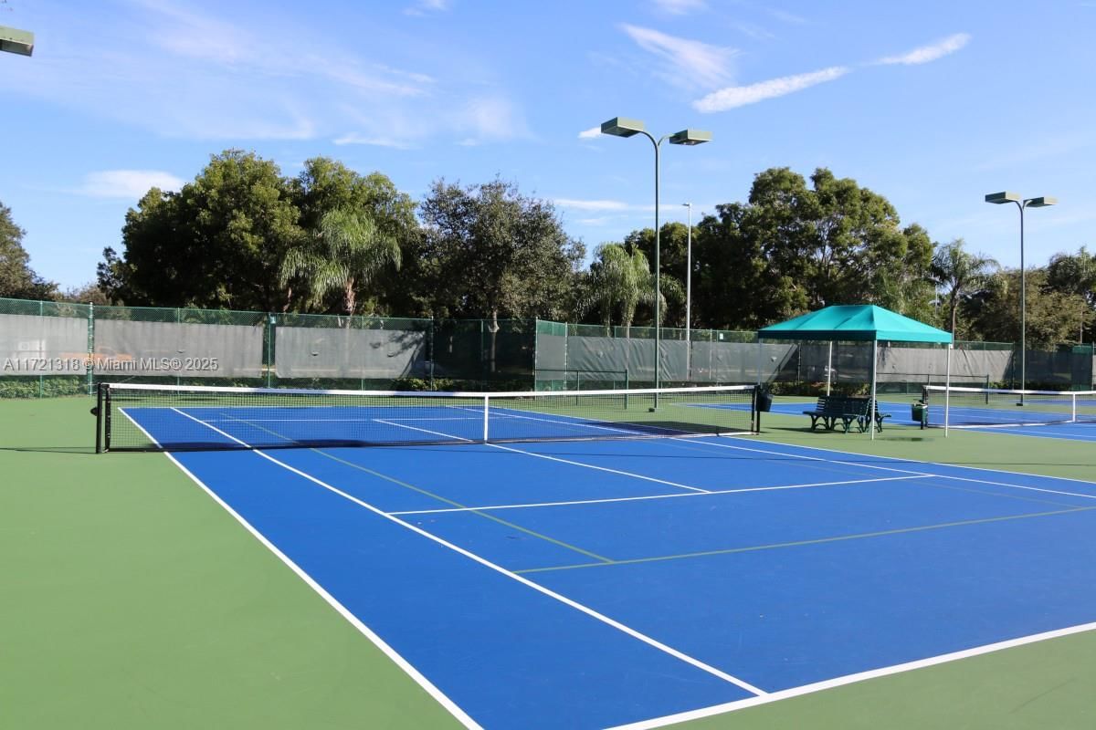 Real estate property located at 1131 143rd Ave, Broward, Pembroke Falls Phase 6, Pembroke Pines, FL