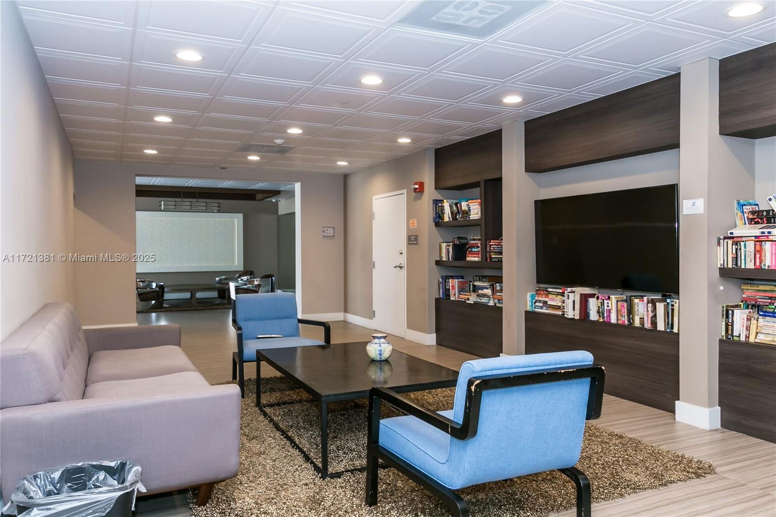 Real estate property located at 3625 Country Club Dr #504, Miami-dade, Aventura Eldorado Condo, Aventura, FL