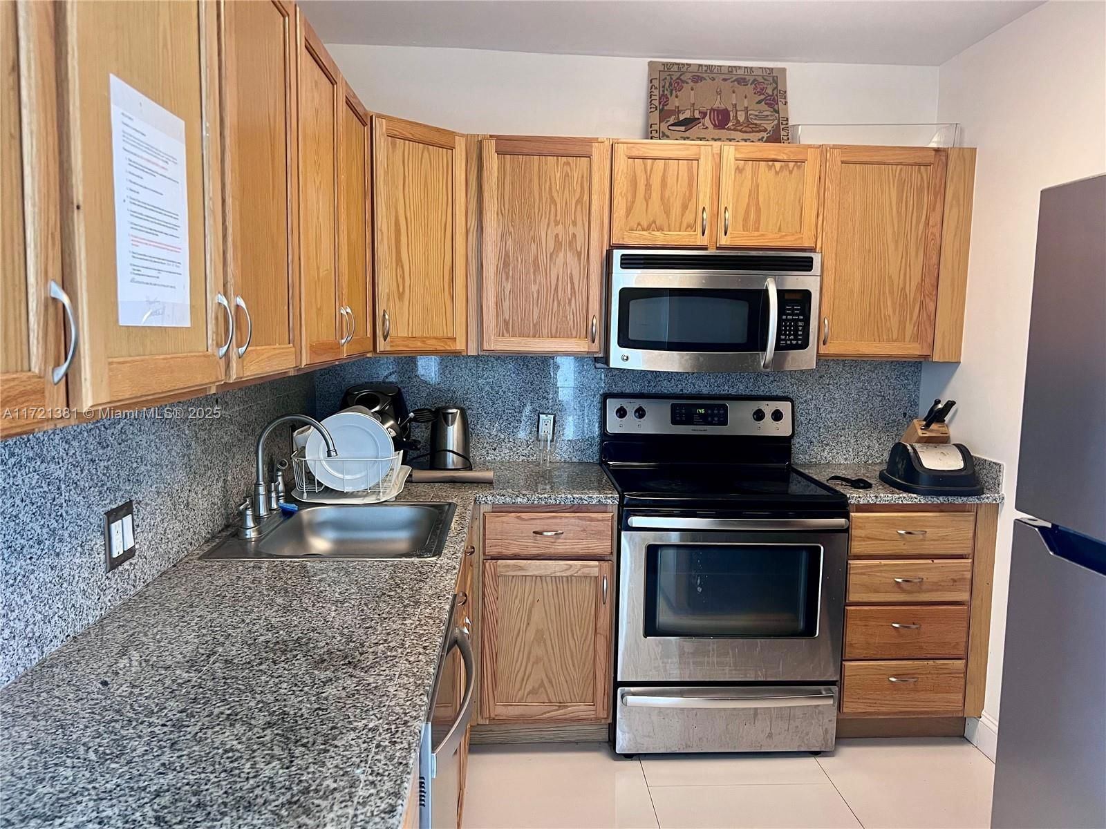 Real estate property located at 3625 Country Club Dr #504, Miami-dade, Aventura Eldorado Condo, Aventura, FL