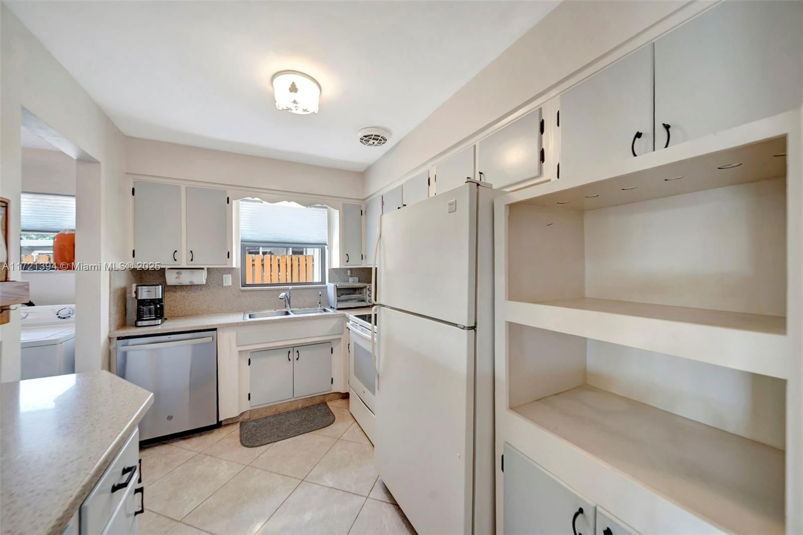 Real estate property located at 3516 15th St, Broward, Pearl Estates, Fort Lauderdale, FL