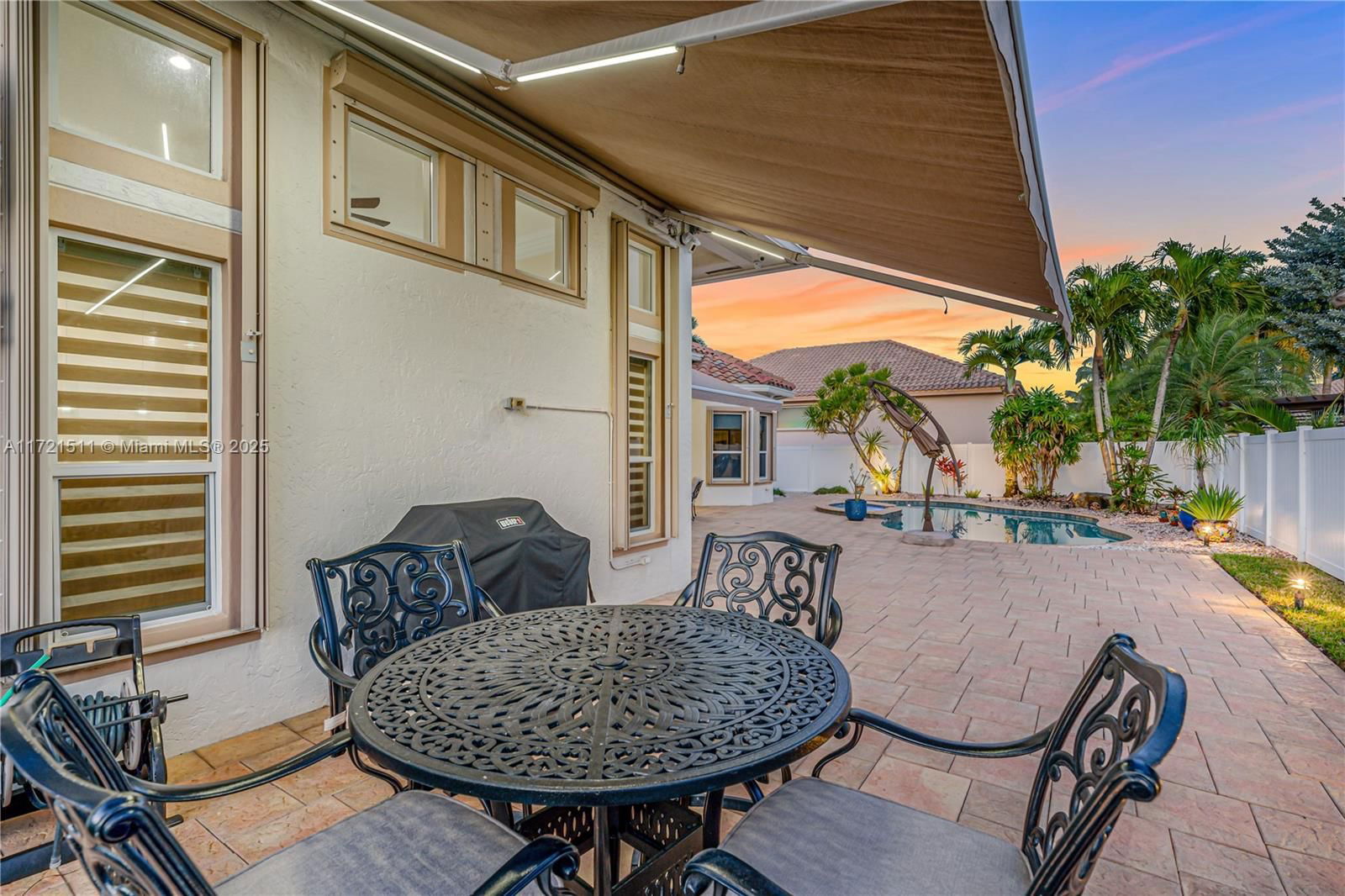 Real estate property located at 13750 18th Ct, Broward, Pembroke Falls -phase 4, Pembroke Pines, FL