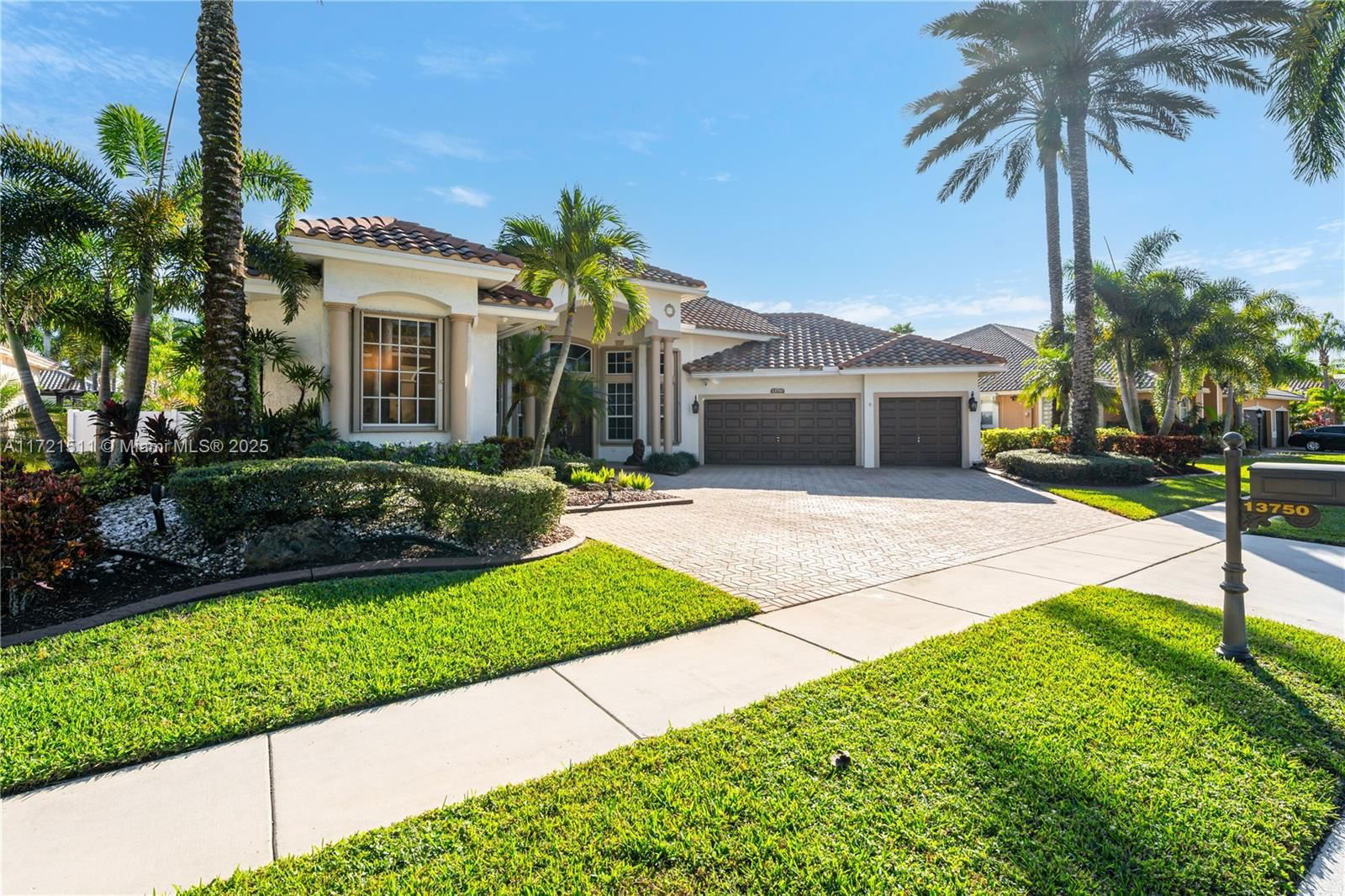 Real estate property located at 13750 18th Ct, Broward, Pembroke Falls -phase 4, Pembroke Pines, FL