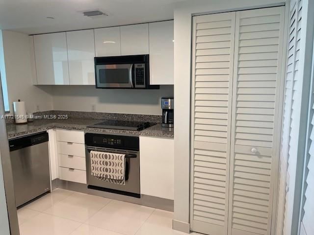 Real estate property located at 2101 Brickell Ave #2712, Miami-dade, Skyline On Brickell Condo, Miami, FL