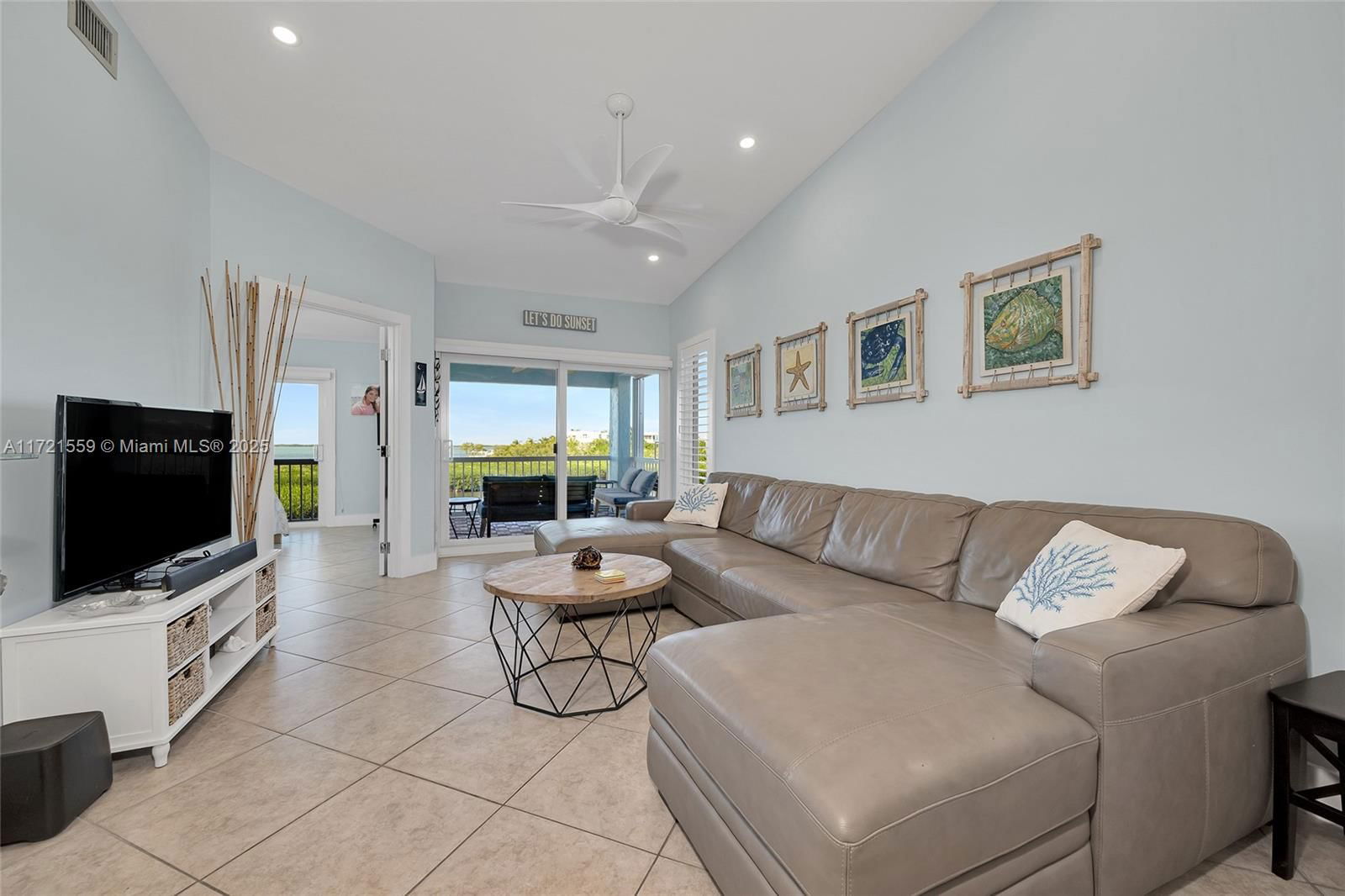 Real estate property located at 9826 Leeward Ave #9826, Monroe, Landings Of Largo Ii, Key Largo, FL