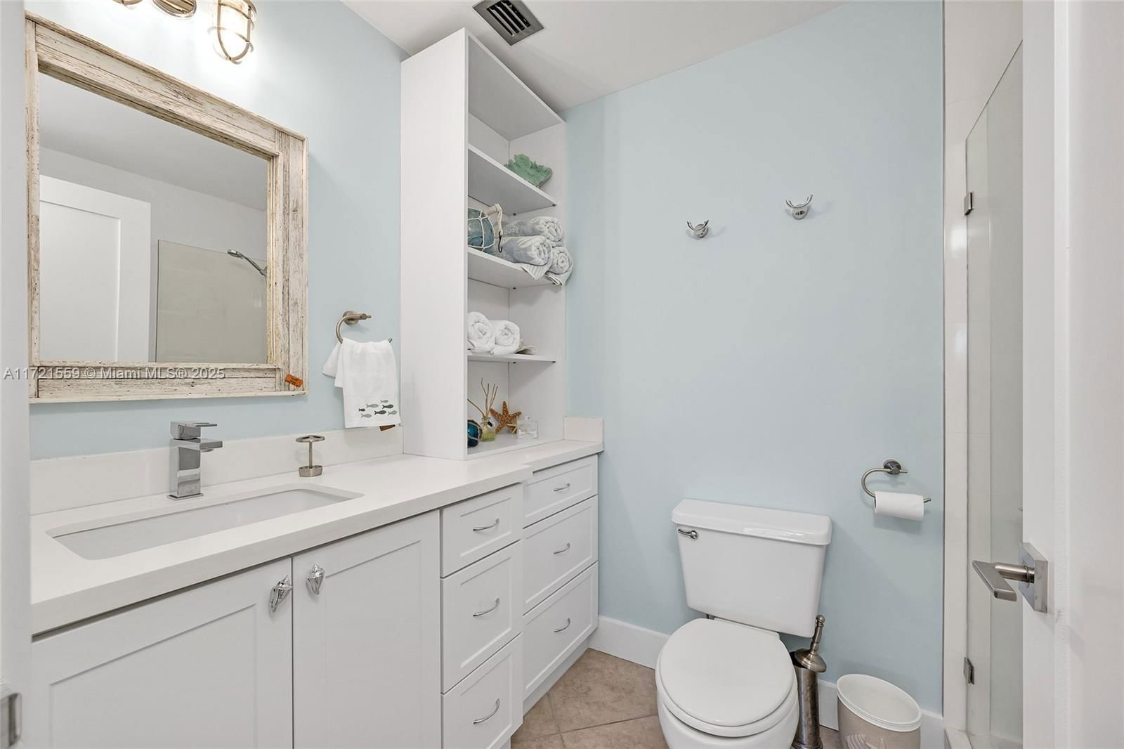 Real estate property located at 9826 Leeward Ave #9826, Monroe, Landings Of Largo Ii, Key Largo, FL