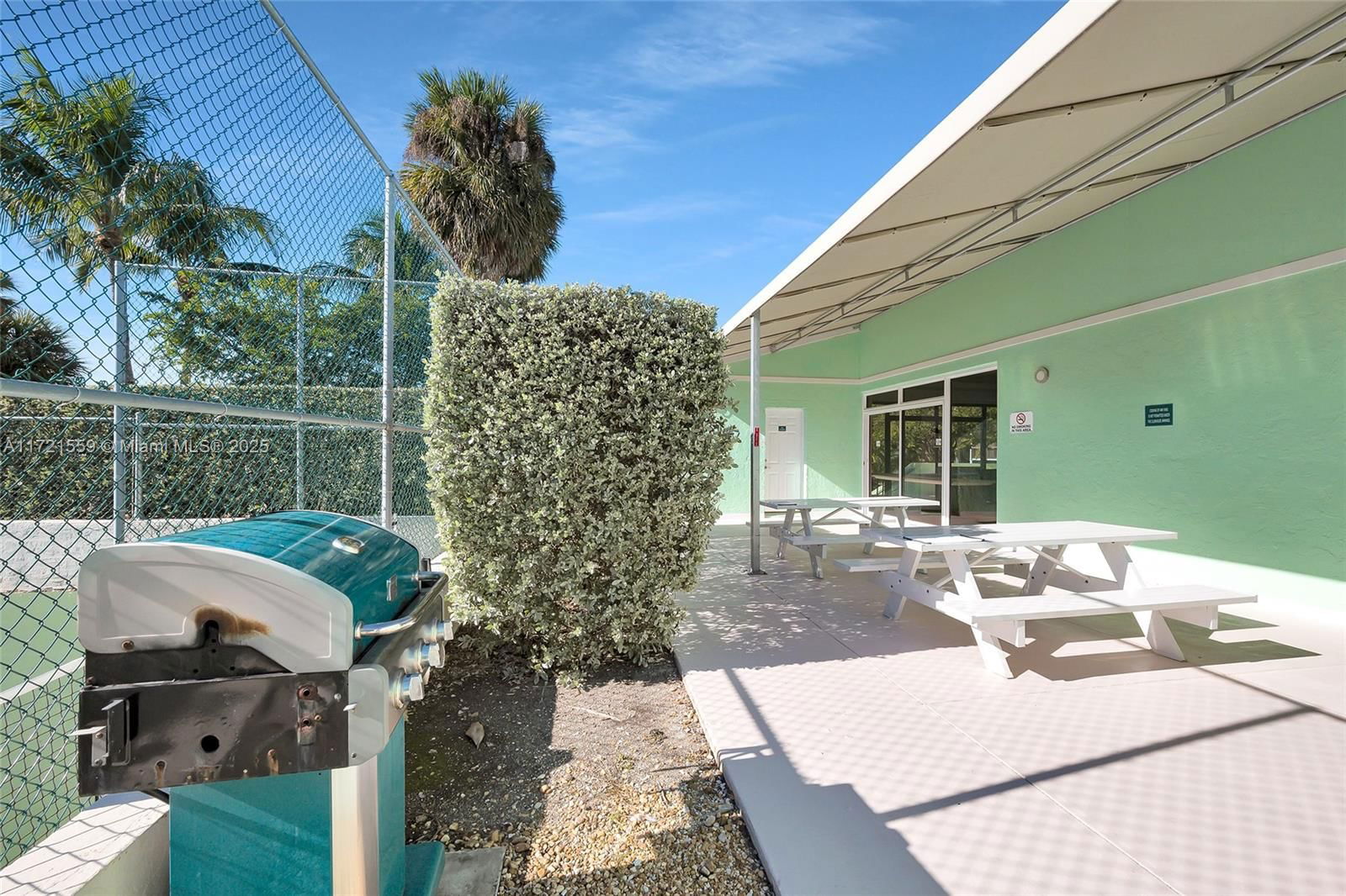 Real estate property located at 9826 Leeward Ave #9826, Monroe, Landings Of Largo Ii, Key Largo, FL