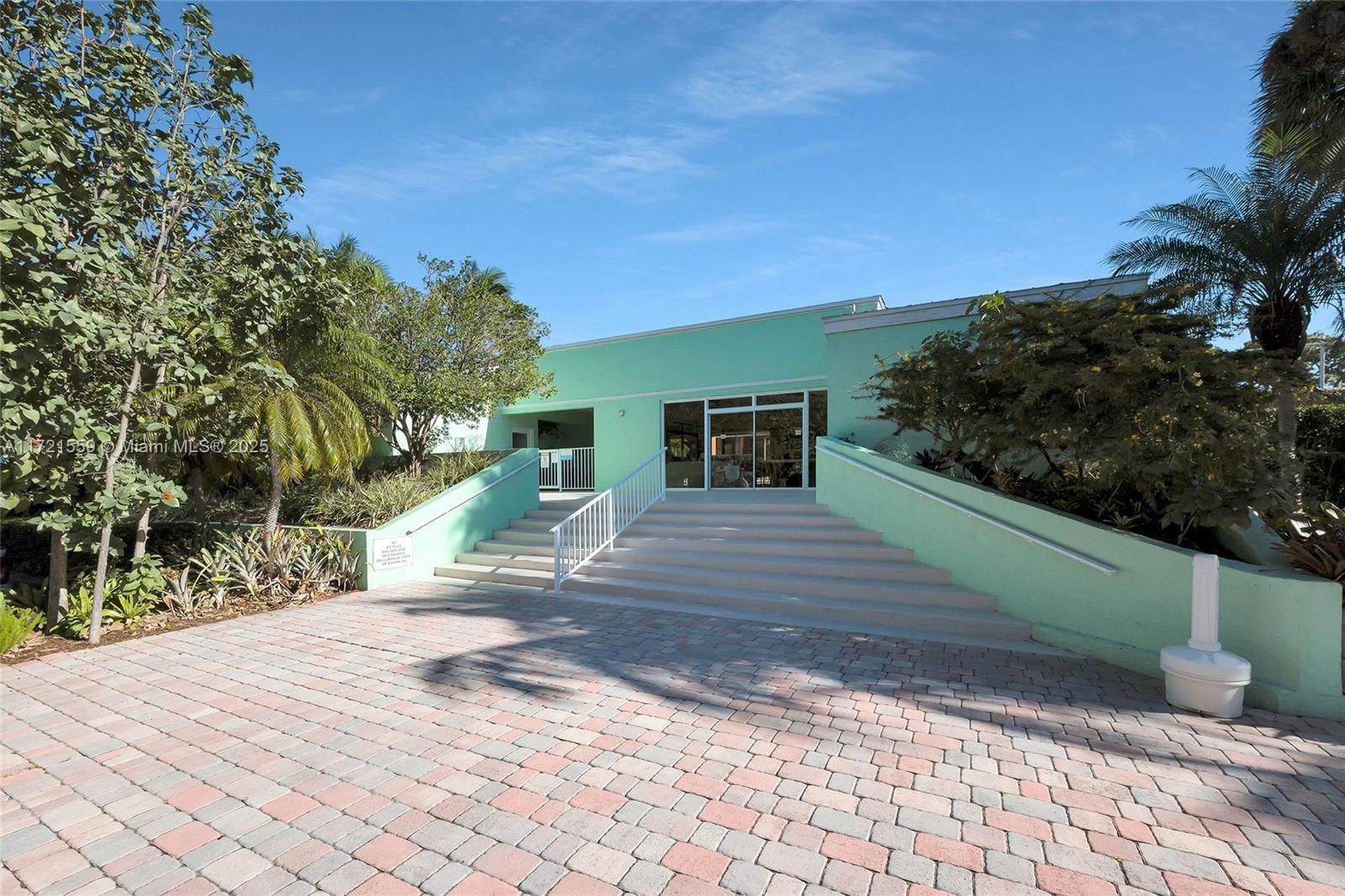 Real estate property located at 9826 Leeward Ave #9826, Monroe, Landings Of Largo Ii, Key Largo, FL
