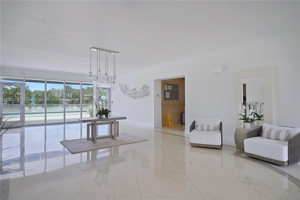 Real estate property located at 9381 Bay Harbor Dr #401N, Miami-dade, London Towers Condo, Bay Harbor Islands, FL