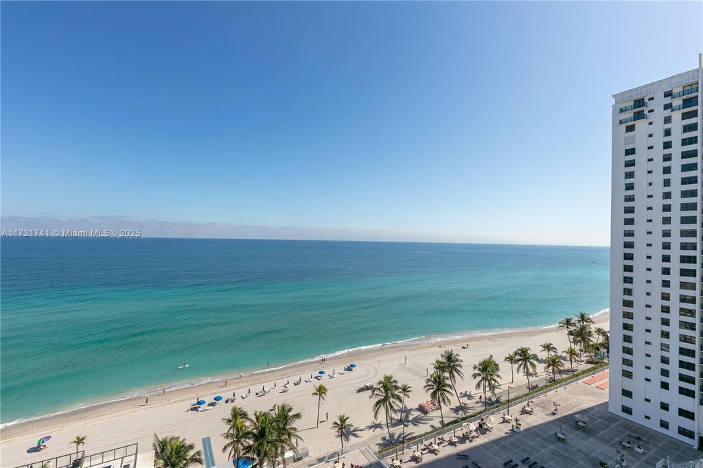 Real estate property located at 2201 Ocean Dr #1602, Broward, Quadomain Tower I And Iv, Hollywood, FL