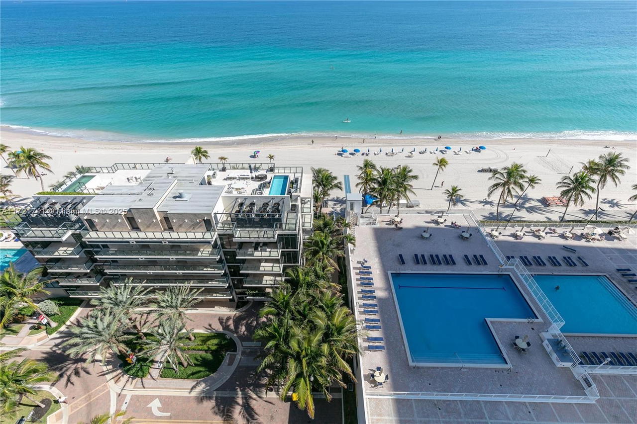 Real estate property located at 2201 Ocean Dr #1602, Broward, Quadomain Tower I And Iv, Hollywood, FL