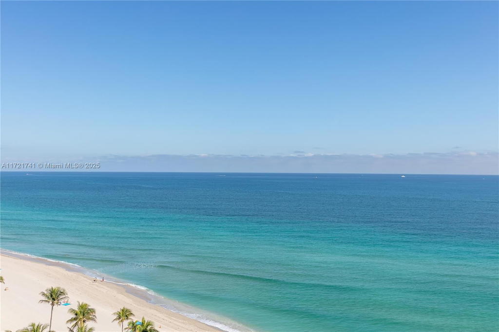 Real estate property located at 2201 Ocean Dr #1602, Broward, Quadomain Tower I And Iv, Hollywood, FL