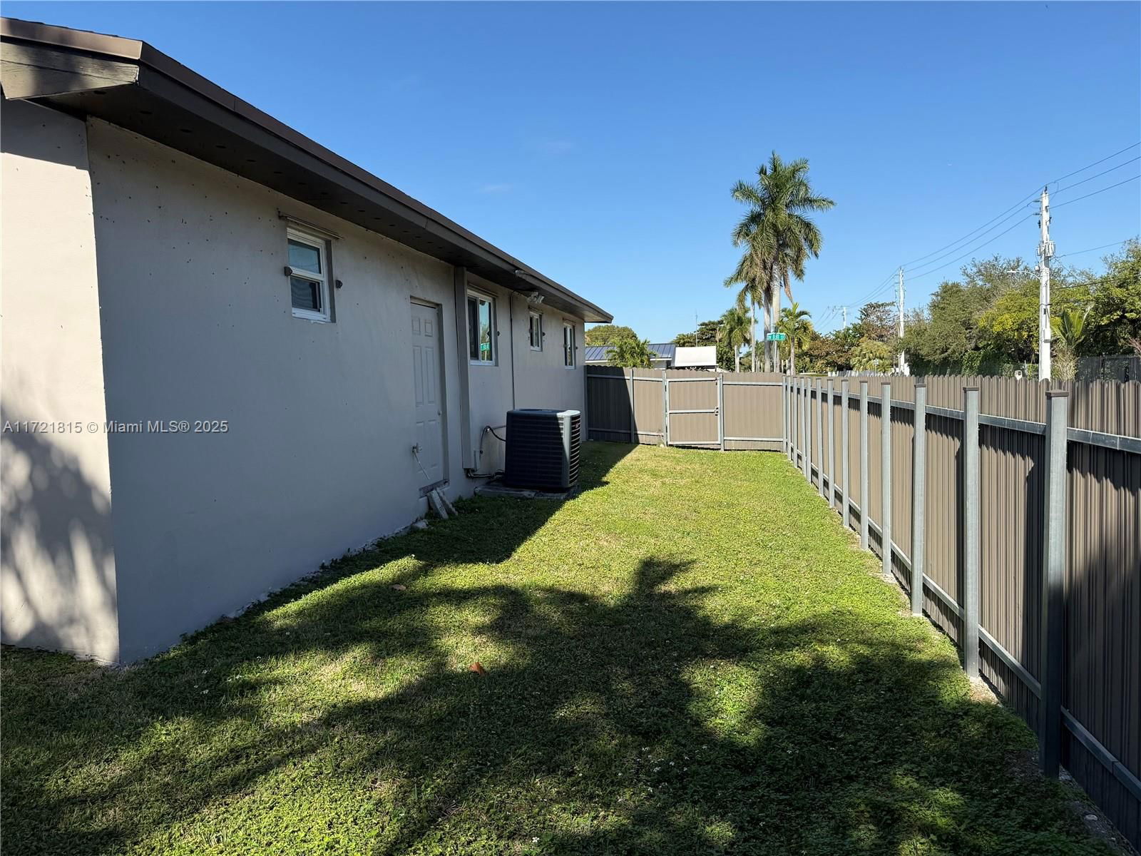 Real estate property located at 11200 181st St, Miami-dade, Green Hills Sec 1, Miami, FL