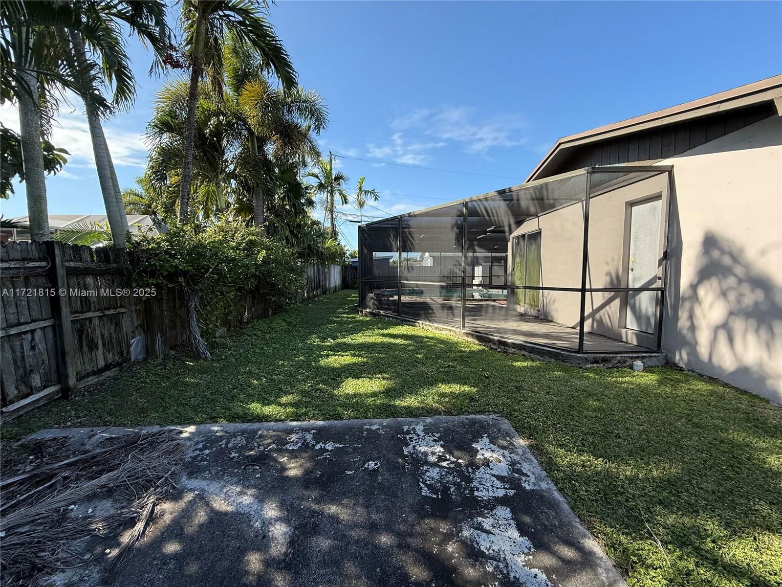 Real estate property located at 11200 181st St, Miami-dade, Green Hills Sec 1, Miami, FL