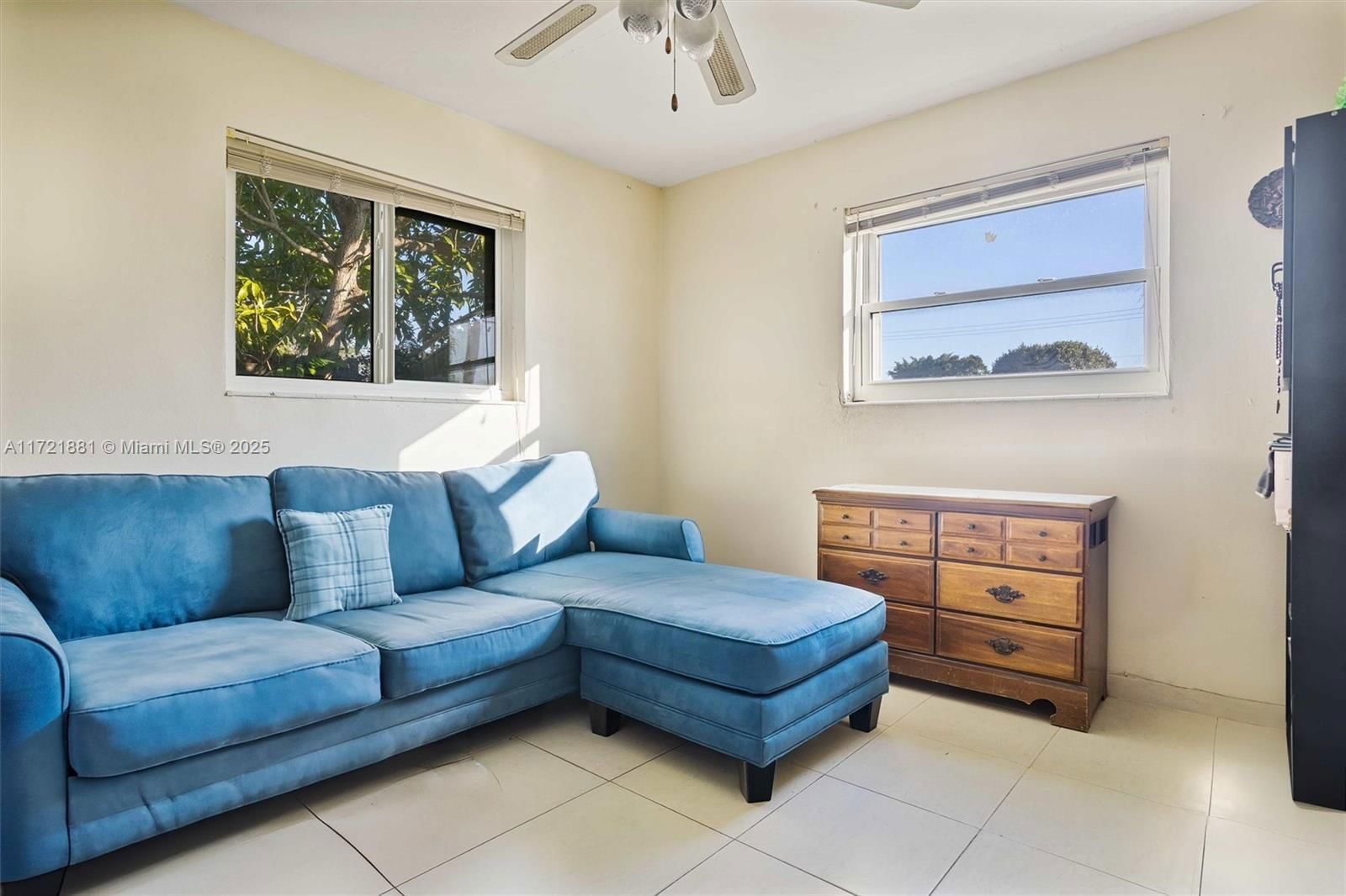 Real estate property located at 10071 16th St, Miami-dade, Coral Pk Est Sec 6, Miami, FL
