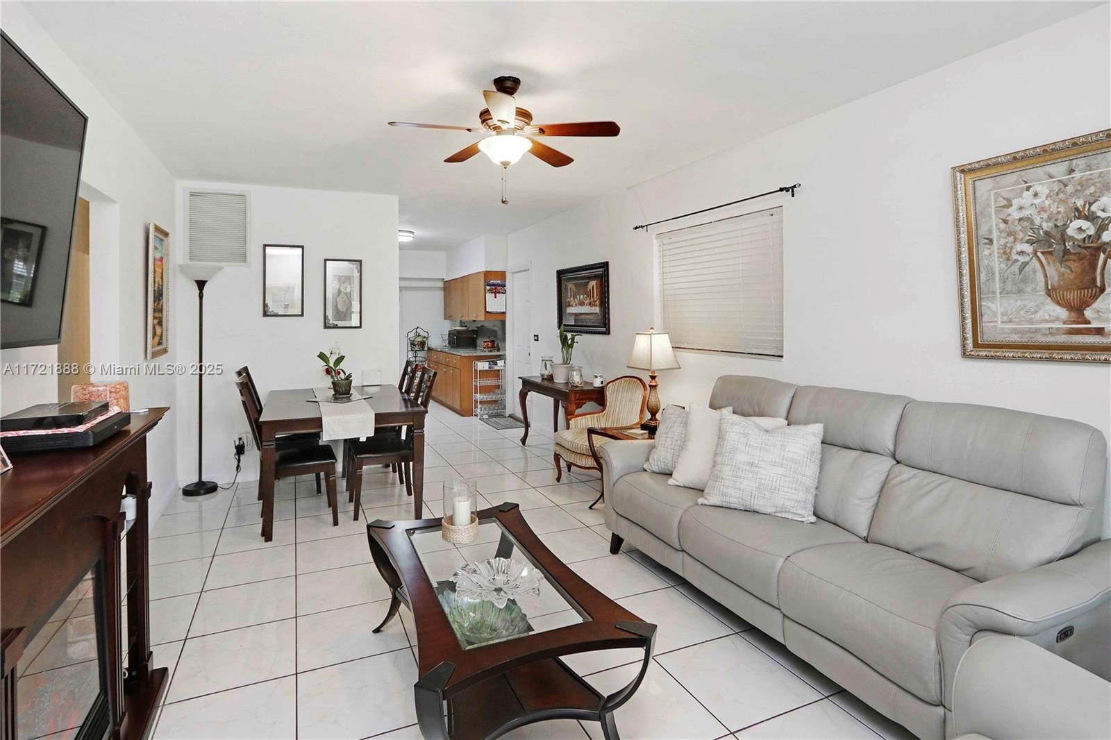 Real estate property located at 3610 39th Ave, Broward, Lake Forest Sec 2, West Park, FL