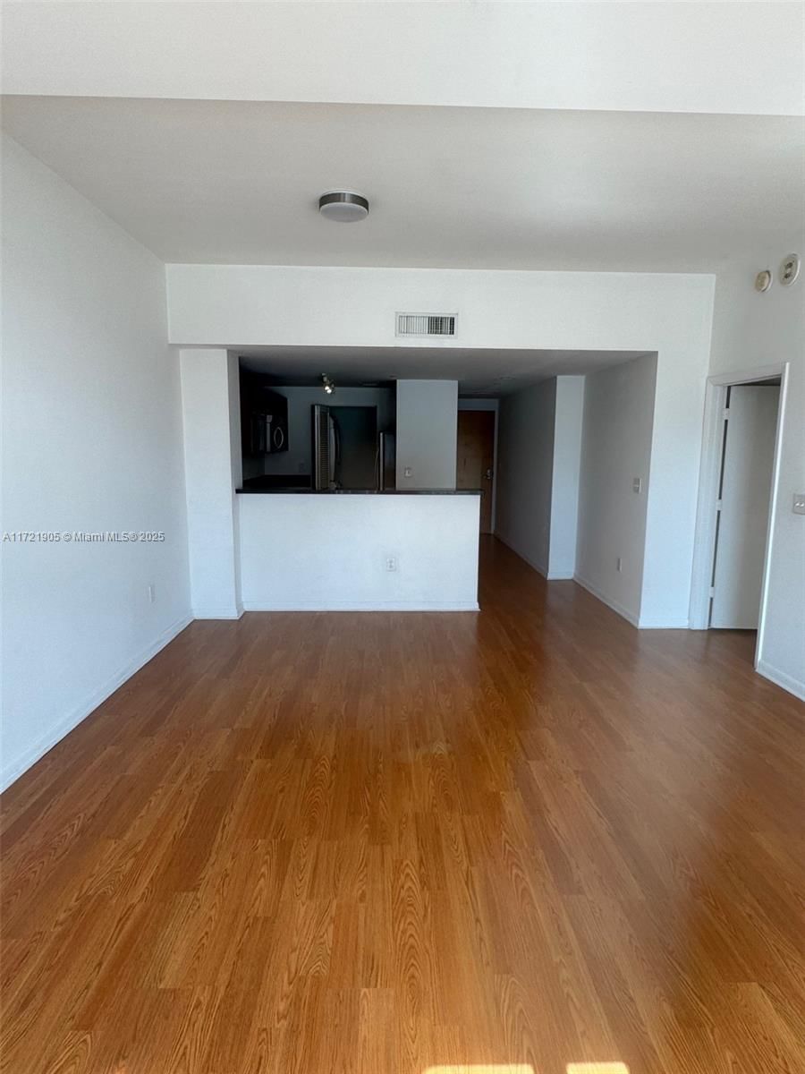 Real estate property located at 244 Biscayne Blvd #2707, Miami-dade, Vizcayne North Condo, Miami, FL