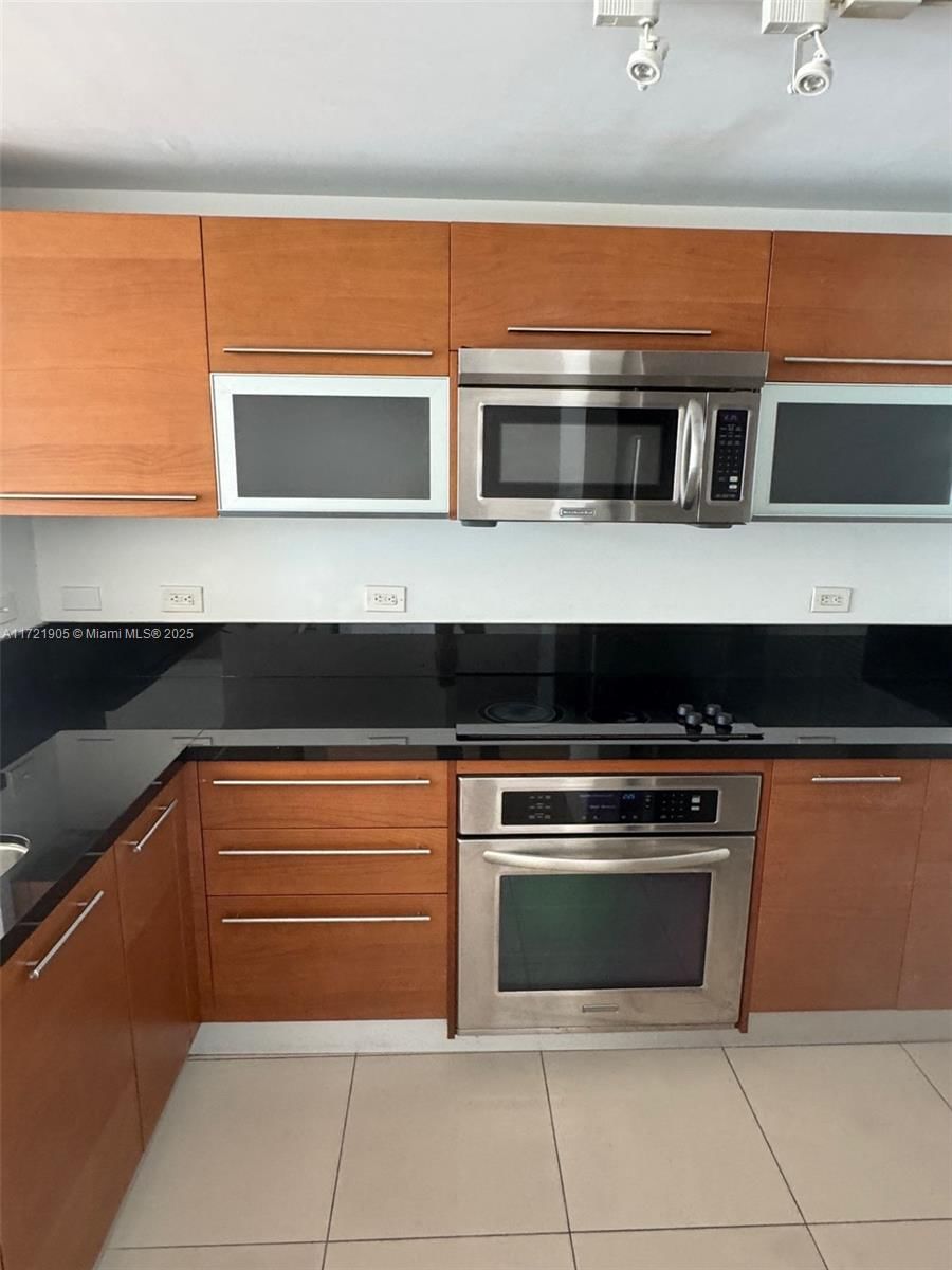 Real estate property located at 244 Biscayne Blvd #2707, Miami-dade, Vizcayne North Condo, Miami, FL
