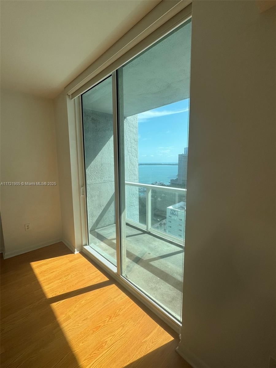 Real estate property located at 244 Biscayne Blvd #2707, Miami-dade, Vizcayne North Condo, Miami, FL