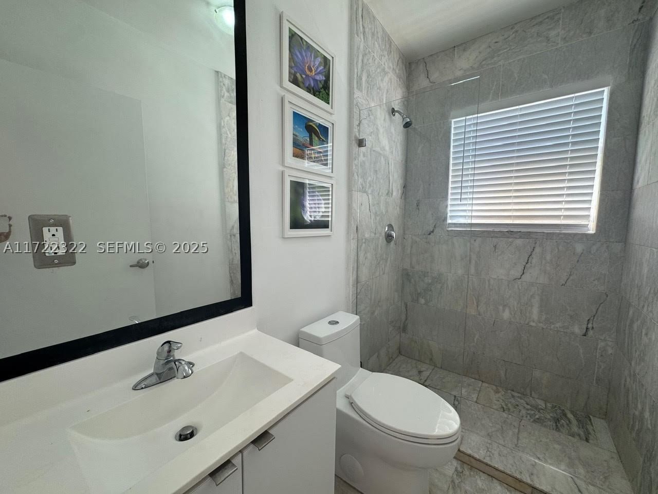Real estate property located at 810 7th St #207, Miami-dade, First Deco Condo, Miami Beach, FL
