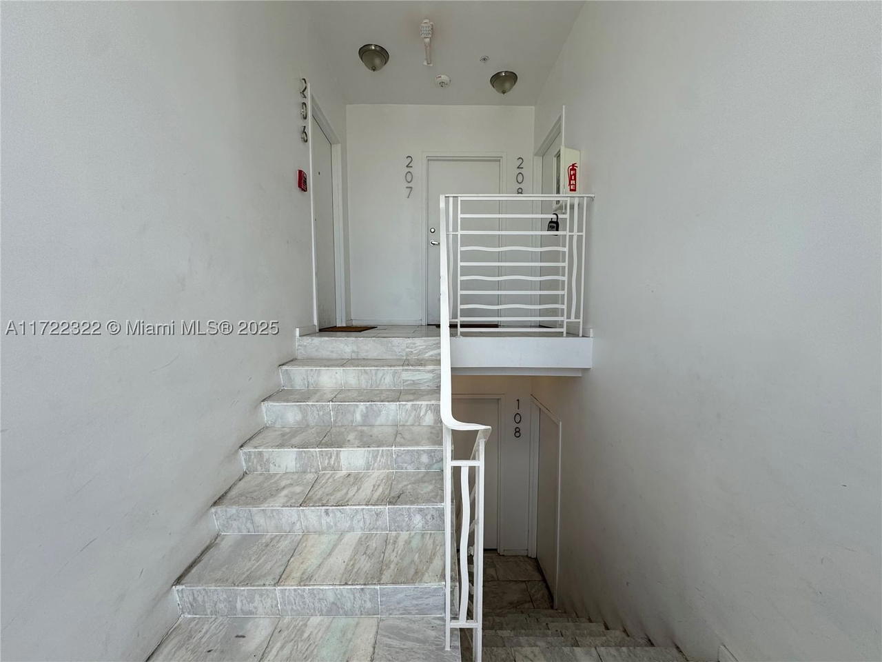 Real estate property located at 810 7th St #207, Miami-dade, First Deco Condo, Miami Beach, FL