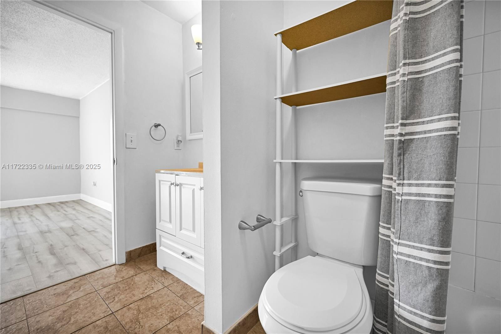 Real estate property located at 385 113 WAY #385, Broward, Fairway Greens Condo Homes, Hollywood, FL